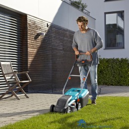 4078500022897 GARDENA POWERMAX 34 ELEKTRISCHE GRASMAAIER 34 CM 1400 WATT