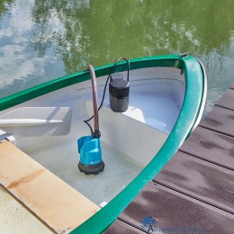 4078500054096-gardena-accudompelpomp-2000-2-clear-18v-p4a-set-2000-liter-per-uur-ideaal-voor-onderweg