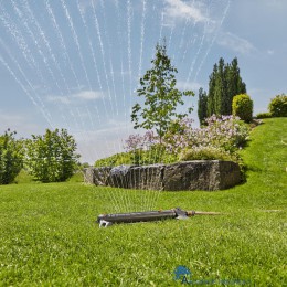 4078500048118 GARDENA ZWENKSPROEIER AQUAZOOM L 350 M² GROOT GRASVELD