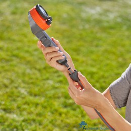 4078500096003-gardena-tuindouche-trio-afneembare-douchekop