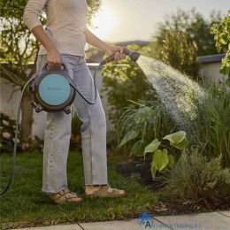 4066407029378-gardena-slangenbox-move-met-broes-sproeien