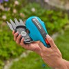4078500065733-gardena-accugrasschaar-classiccut-li-8-centimeter-maaibreedte-tot-50-minuten-werktijd-usb-c-opladen-snel-en-eenvoudig-mes-wisselen