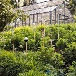 4078500055017-gardena-clickup-insecten-hotel-met-steel-collectie